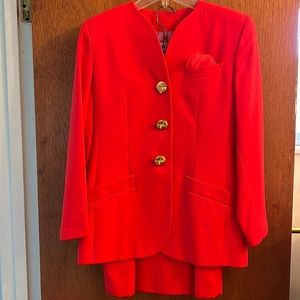 EUC Kasper 2 petite suit.